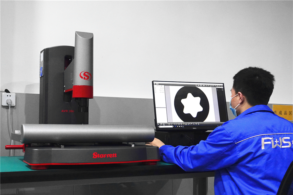 廠區(qū)風(fēng)貌1